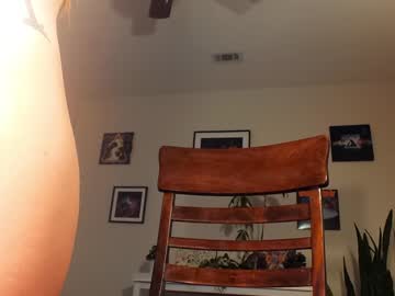 Изображение секс-шоу модели khloeexoxo Изображение секс-шоу модели khloeexoxo