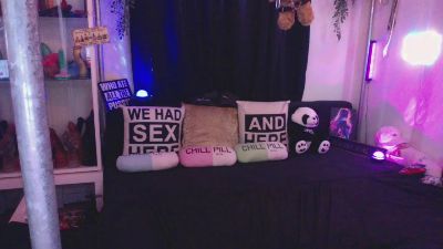 SuusenGuus's sex show image