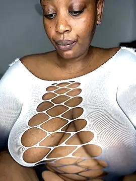 MsWhiteChocolatte's sex show image