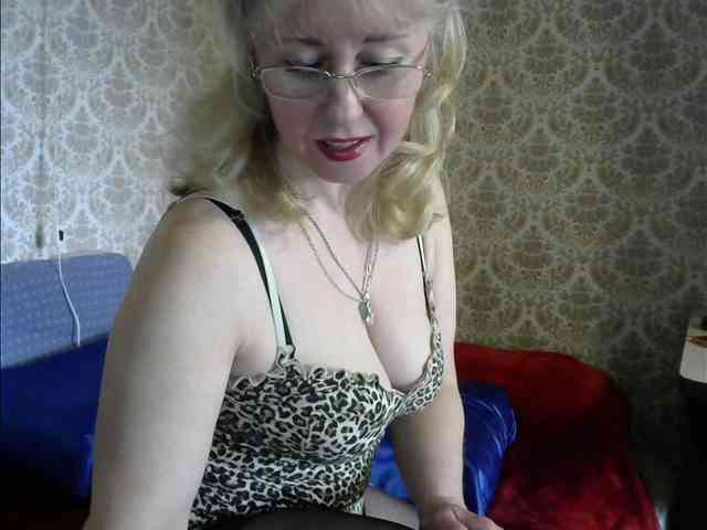 SweetieAngel's sex show image