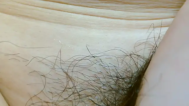 Изображение секс-шоу модели liliyRiSAcha-n