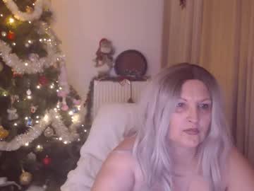 divineblond's sex show image