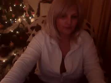 divineblond's sex show image