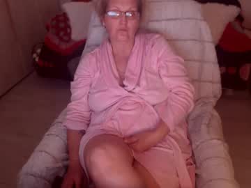 divineblond's sex show image divineblond's sex show image