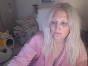 divineblond's sex show image divineblond's sex show image