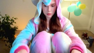 Изображение секс-шоу модели pokemeboy Изображение секс-шоу модели pokemeboy