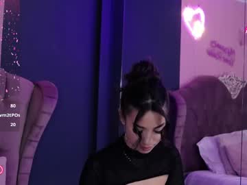 larakent's sex show image