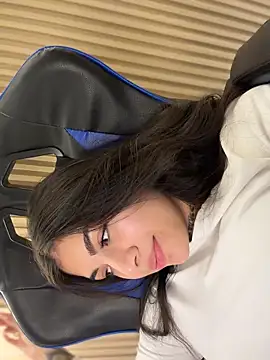 Sarasanders_4's sex show image