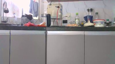 Изображение секс-шоу модели INTHETOILET Изображение секс-шоу модели INTHETOILET