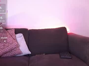 Изображение секс-шоу модели ady_w_o_w Изображение секс-шоу модели ady_w_o_w