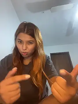 baddieasiantv's sex show image