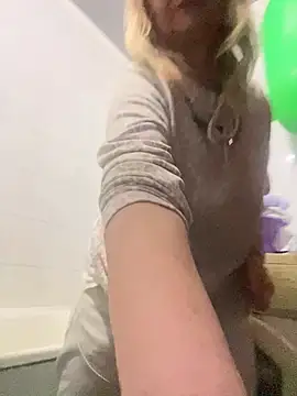 Sexshow-Bild von Irina2909@xh Sexshow-Bild von Irina2909@xh