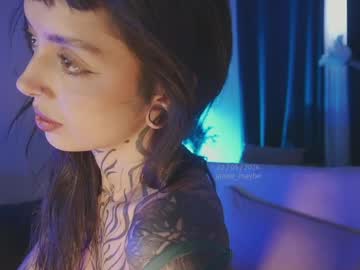 Изображение секс-шоу модели janne_maybe Изображение секс-шоу модели janne_maybe