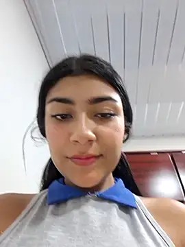 Sweed-virgin-pussy's sex show image