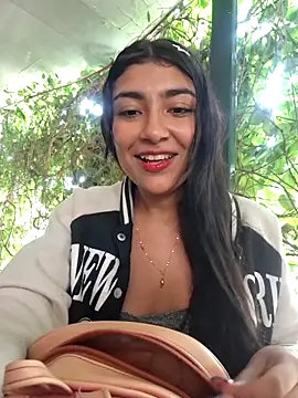 Sweed-virgin-pussy's sex show image