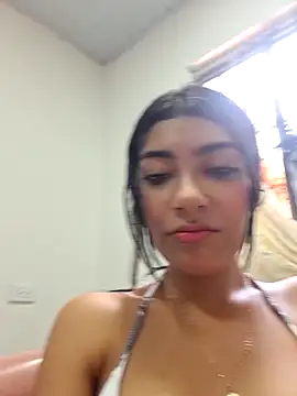 Sexshow-Bild von Sweed-virgin-pussy