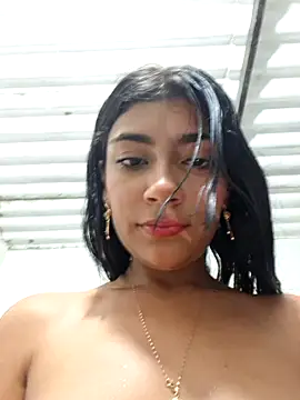 Sweed-virgin-pussy's sex show image