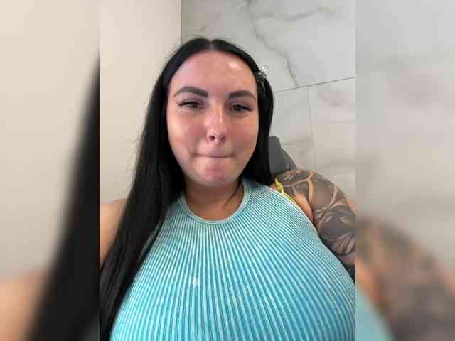 Изображение секс-шоу модели TokionaJoe Изображение секс-шоу модели TokionaJoe