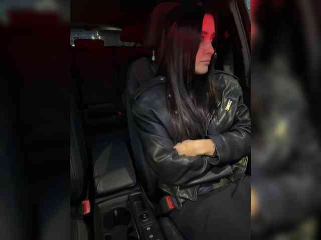 linahelen's sex show image