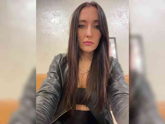 linahelen's sex show image