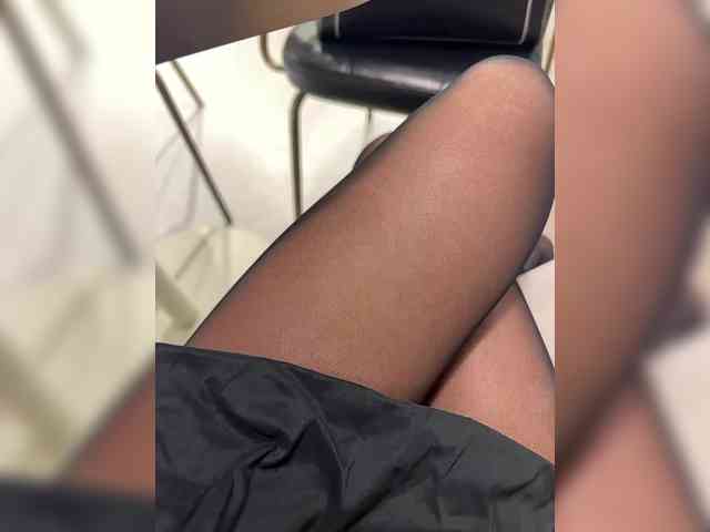 linahelen's sex show image