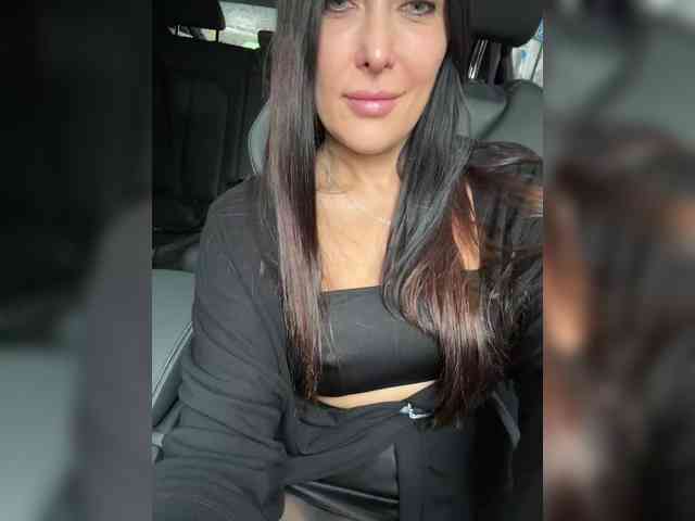 linahelen's sex show image