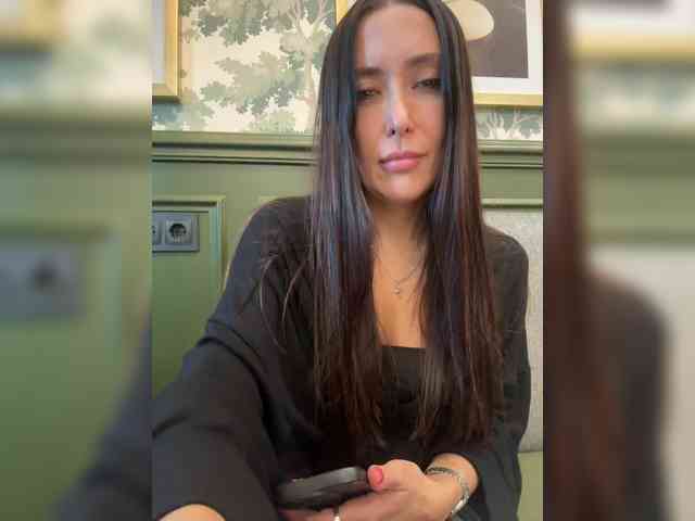 linahelen's sex show image