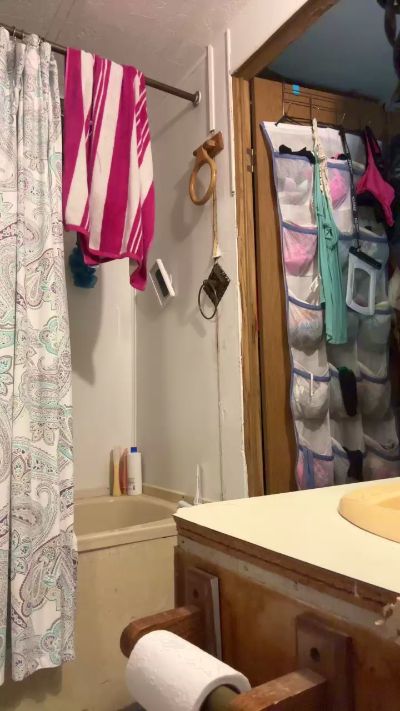 Karma_kastle21's sex show image