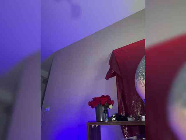 Sexshow-Bild von Lina69Goddesssss Sexshow-Bild von Lina69Goddesssss