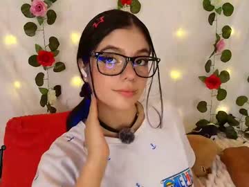 Изображение секс-шоу модели cutee_andrea Изображение секс-шоу модели cutee_andrea