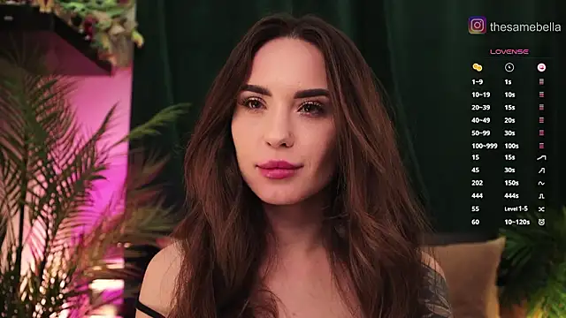 Изображение секс-шоу модели BabyYoda-