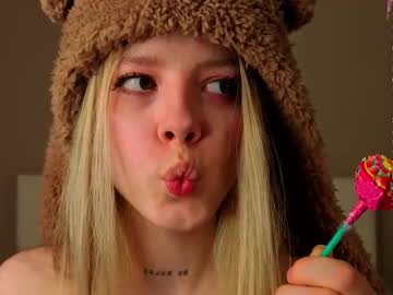 Изображение секс-шоу модели denaebeste Изображение секс-шоу модели denaebeste