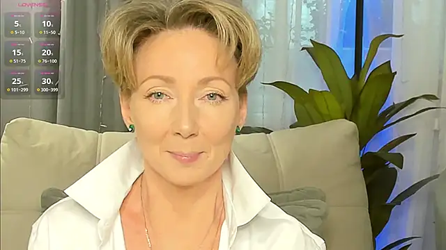 AkexandraFix's sex show image