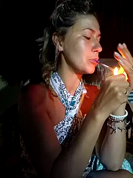 Изображение секс-шоу модели CelynaRoss