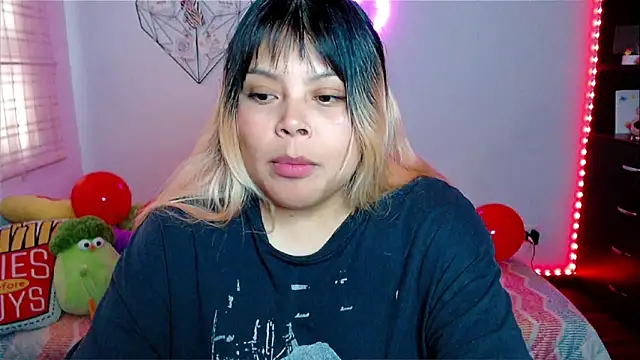 EllieMoonX's sex show image