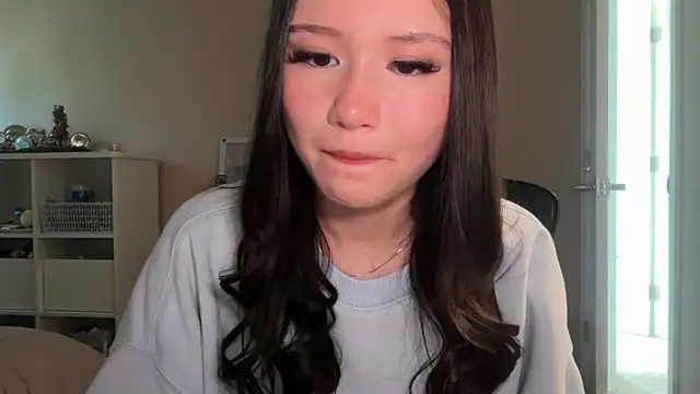 Изображение секс-шоу модели luvvivii