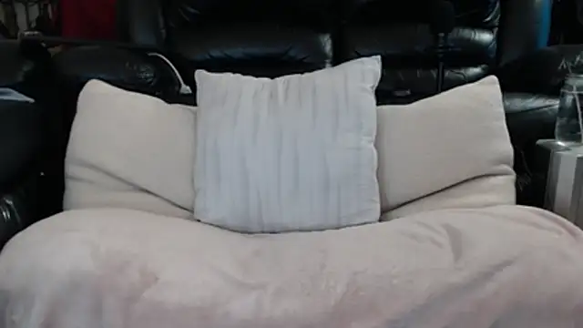 Изображение секс-шоу модели Juicy_Julie469
