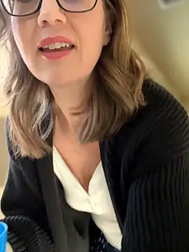 MaiseKnox's sex show image MaiseKnox's sex show image