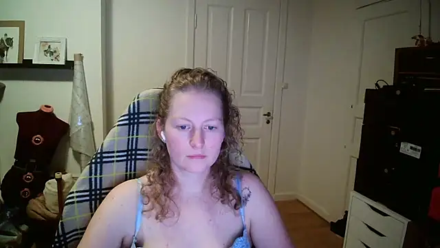 Изображение секс-шоу модели Girlnina-1995