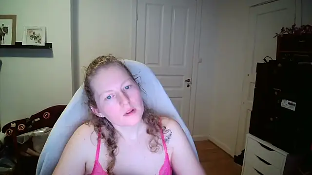 Изображение секс-шоу модели Girlnina-1995