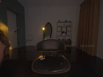 baeasian's sex show image