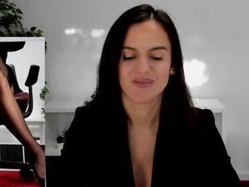 legswattitude's sex show image