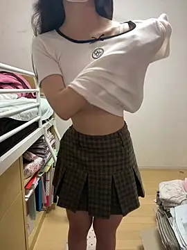 macaron_dayon's sex show image