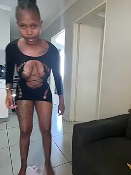 InkLady444's sex show image