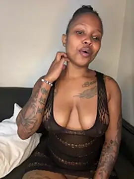 InkLady444's sex show image