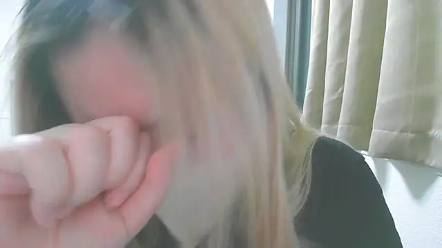 Remi_official's sex show image