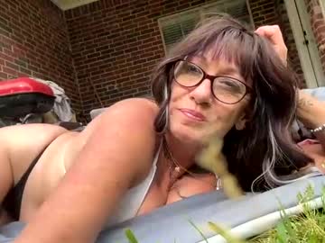 ravenoldschool11's sex show image