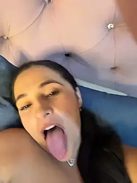 Изображение секс-шоу модели Taylortits Изображение секс-шоу модели Taylortits