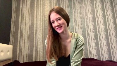 KarriStaudt's sex show image