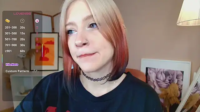 Изображение секс-шоу модели arielabradberry Изображение секс-шоу модели arielabradberry